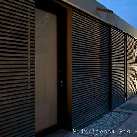 Principessa Pio Lantgård Ferrara